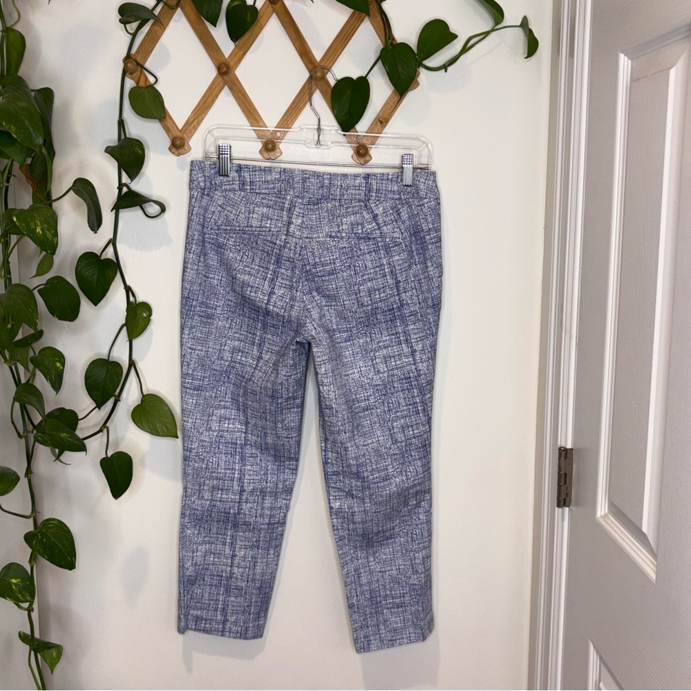 Katherine Barclay Blue Pattern Crop Preppy Trouser - Picture 6 of 10